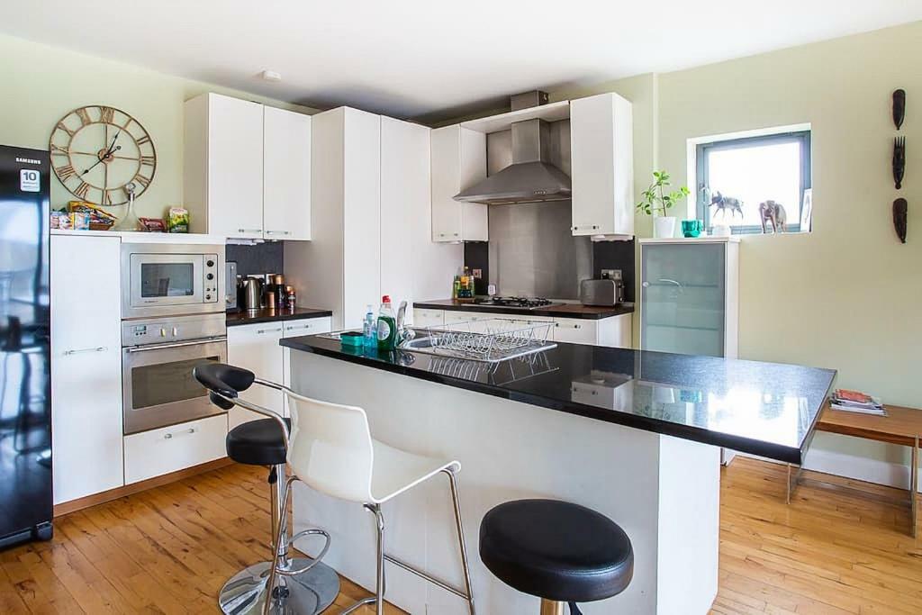 Spacious Belfast City Centre Duplex Apartment Exteriér fotografie
