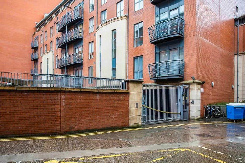 Spacious Belfast City Centre Duplex Apartment Exteriér fotografie