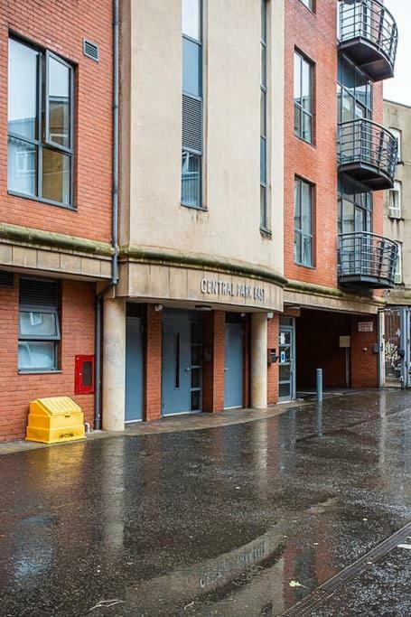 Spacious Belfast City Centre Duplex Apartment Exteriér fotografie